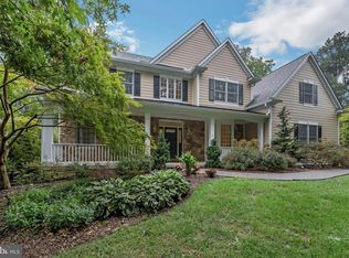 106 Saint Andrews Dr, Avondale, PA 19311