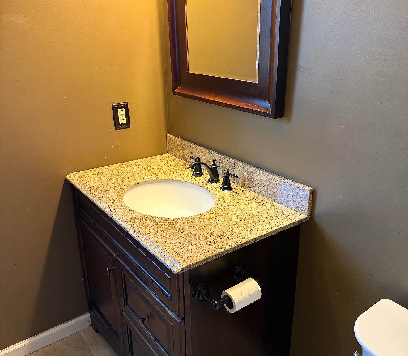 3 bed, 1320 sqft, $1,650 — Photo 4