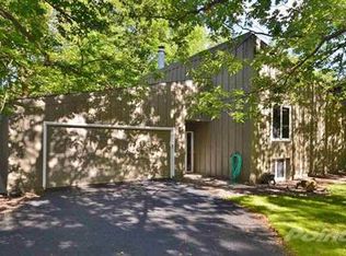 1402 Mississippi Ave, Duluth, MN 55811