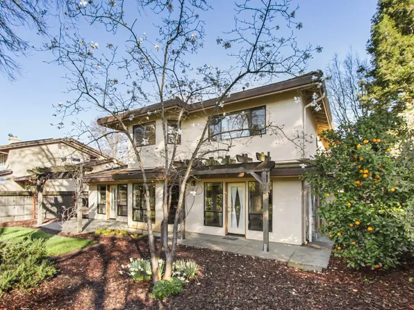 2216 Bryce Ln, Davis, CA 95616