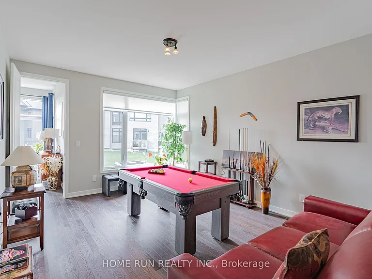 451 Longworth Ave — Photo 12