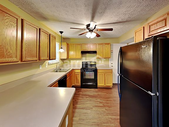 4th image of 3019 Olson Pl