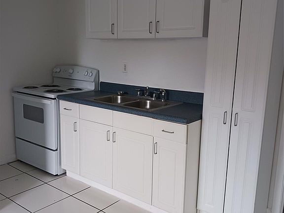 4th image of 4301 NW 19th Street #6