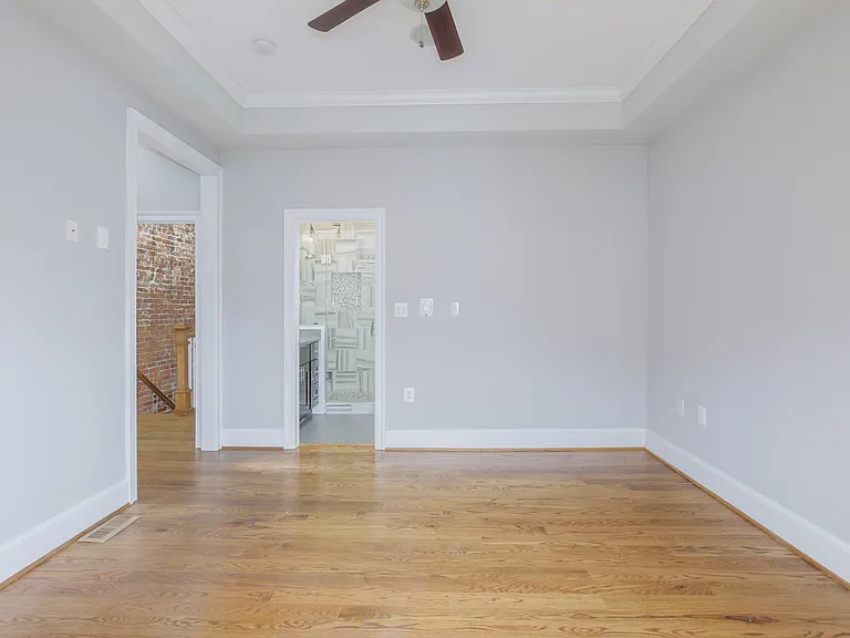 1022 Independence Ave SE — Photo 15