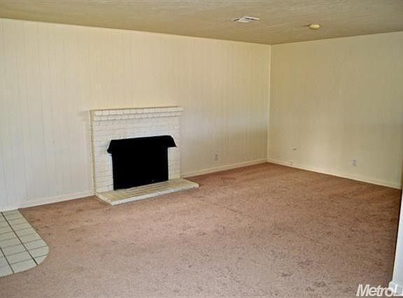 2nd image of 7048 Gumwood Cir