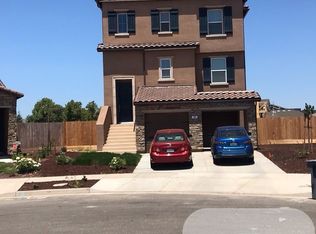 195 Barker Ln, Merced, CA 95348