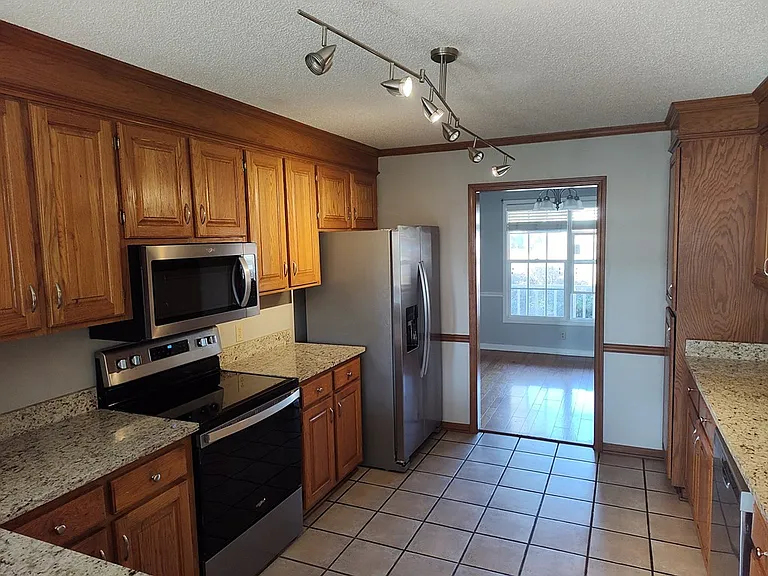 1450 Morris Way Dr — Photo 10