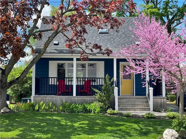 710 Hager Ave, Burlington, ON L7S 1R1