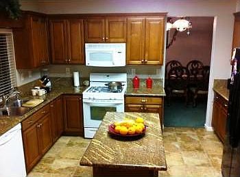 5th image of 959 Witham Dr