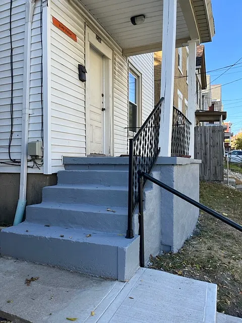 4 bed, 1500 sqft, $2,900 — Photo 1