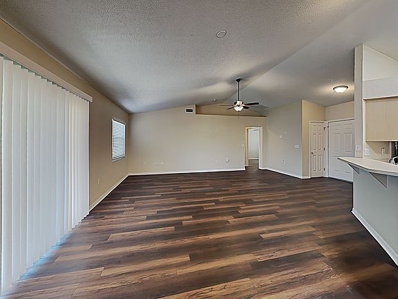 4th image of 3382 Sanoma Dr