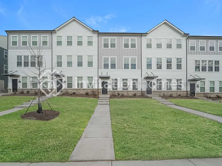 5022 Ragsdale Dr — Photo 1