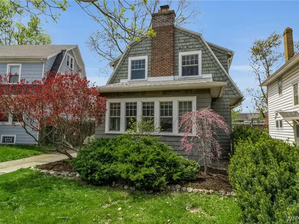 90 Radcliffe Rd, Buffalo, NY 14214