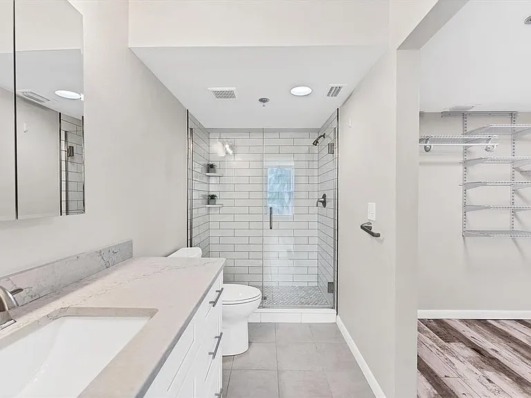 4530 Pinebrook Cir #208 — Photo 25