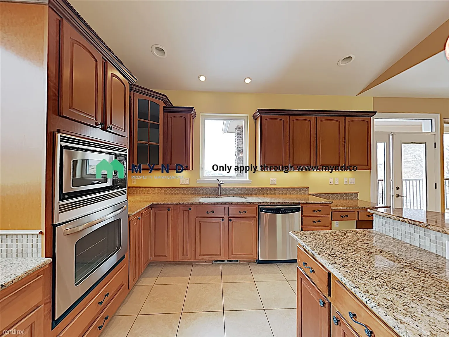 514 Viewmont Dr photo 1