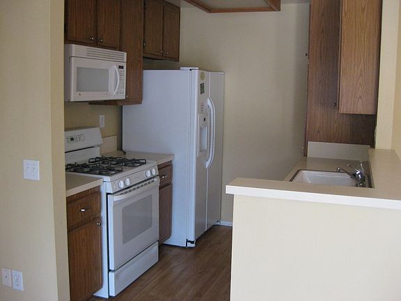 2nd image of 13206 Wimberly Sq Unit 170
