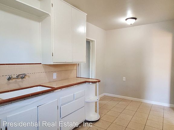 3rd image of 218 Colin B Kelly Dr #11369091