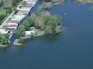 10322 N Grand Blvd, Syracuse, IN