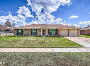 4925 General Ashley Dr, Bossier City, LA 71112