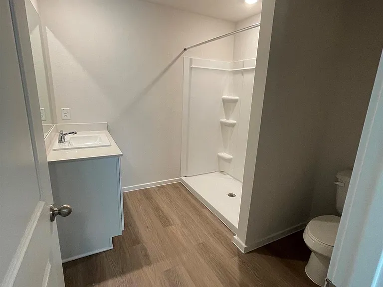 12164 Lexington Heights Dr — Photo 10