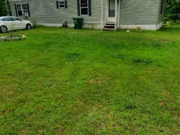 10554 Kickland Rd, Greenville, MI 48838