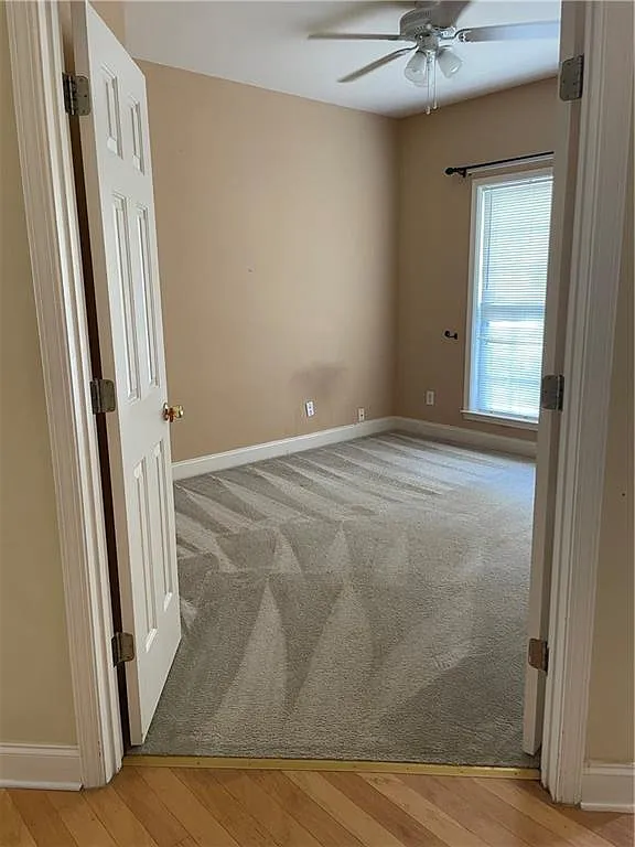 5 bed, 2.0 bath, 3213 sqft, $2,900 — Photo 4