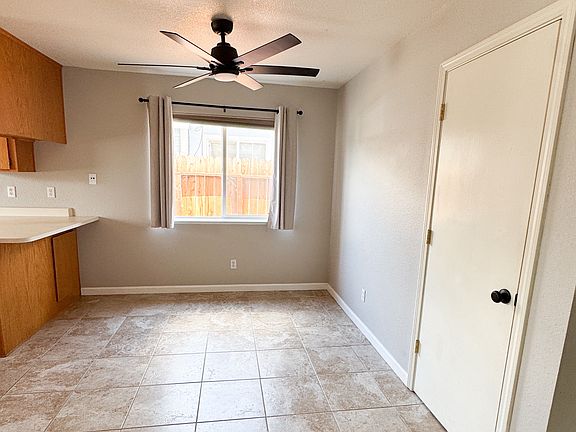 4th image of 4108 Oak Ct