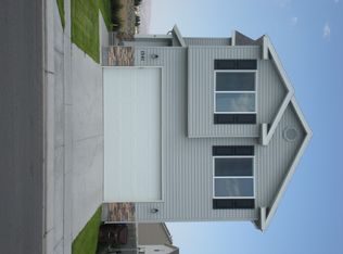 1541 Shadow Dr, Eagle Mountain, UT 84005