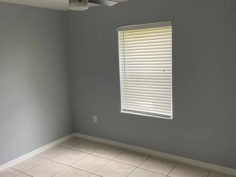 658 Caribou Ct — Photo 13