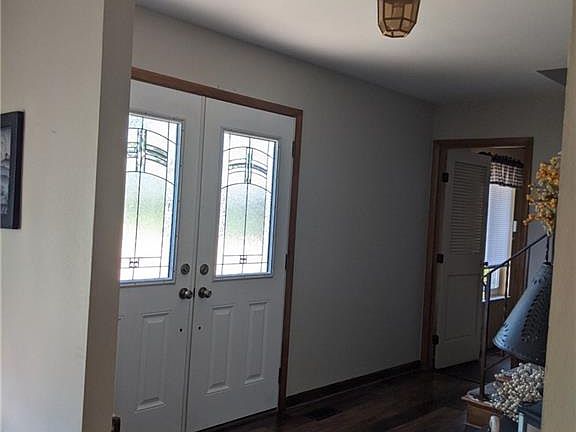 2nd image of 7550 Glenhurst Dr