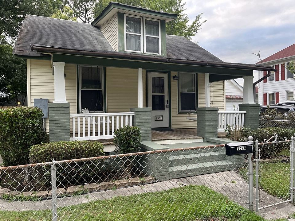 1st image of 1328 Stewart St