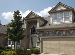 39708 Southwind Ln #26, Northville, MI 48168