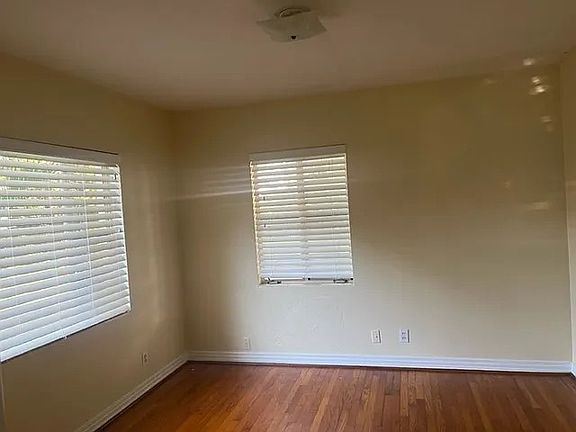5th image of 855 Palmer Ave