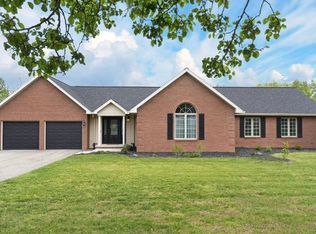 322 Cedar Hill Dr, Waverly, OH 45690