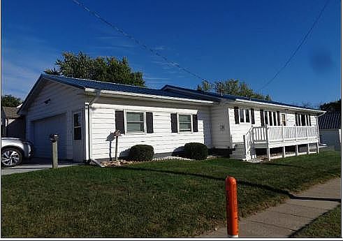 1st image of 1420 5th St