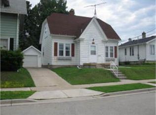 2116 Rankin St, Manitowoc, WI 54220