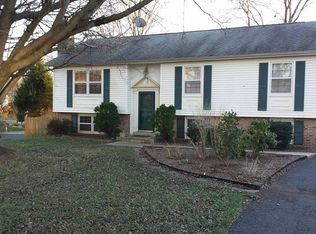 10230 Ginny Way, Manassas, VA 20110