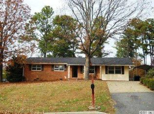 2017 Parkwood Dr, Rock Hill, SC 29732