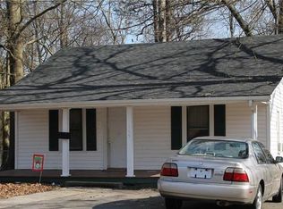 109 Carlton Dr, Cherryville, NC 28021