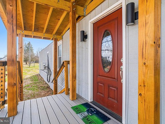 5th image of 1973 Deer Park Rd Lot 3