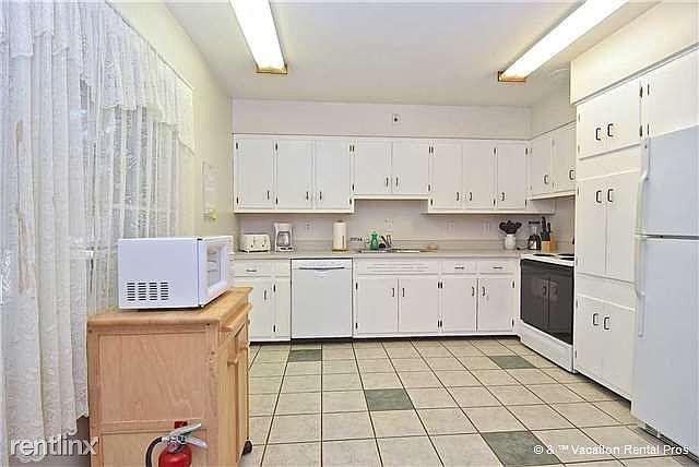 Gourmet Kitchen