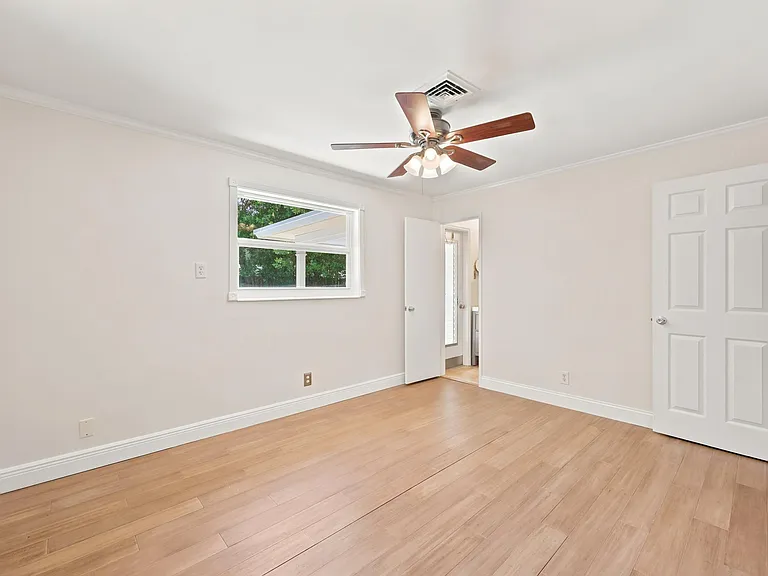 1222 SW 5th St — Photo 21