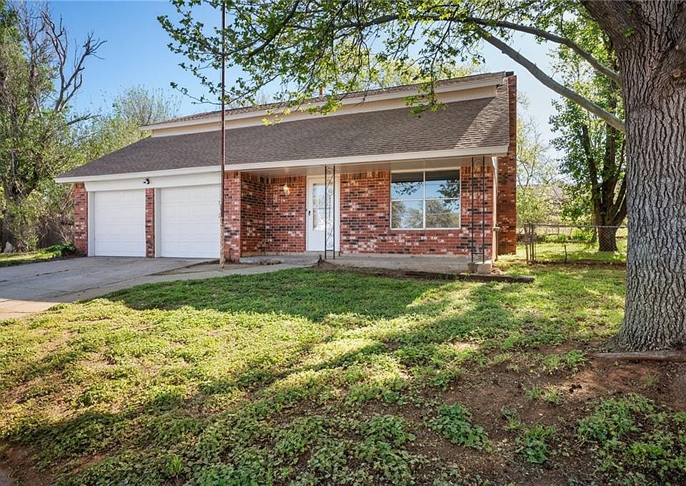1st image of 3436 Royalwood Cir