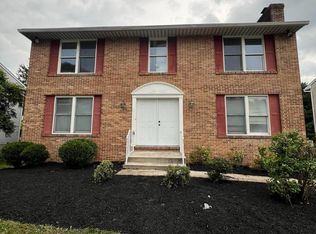 5 Dandelion Ct, Owings Mills, MD 21117