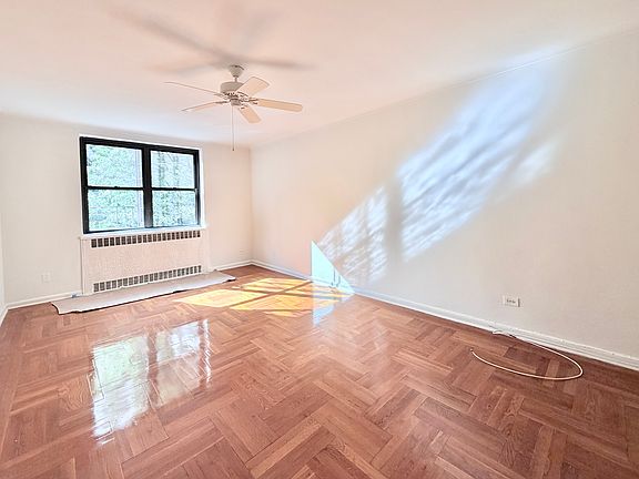 2nd image of 700 Fort Washington Ave APT 2C