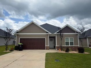 114 Cascades Ct, Bonaire, GA 31005