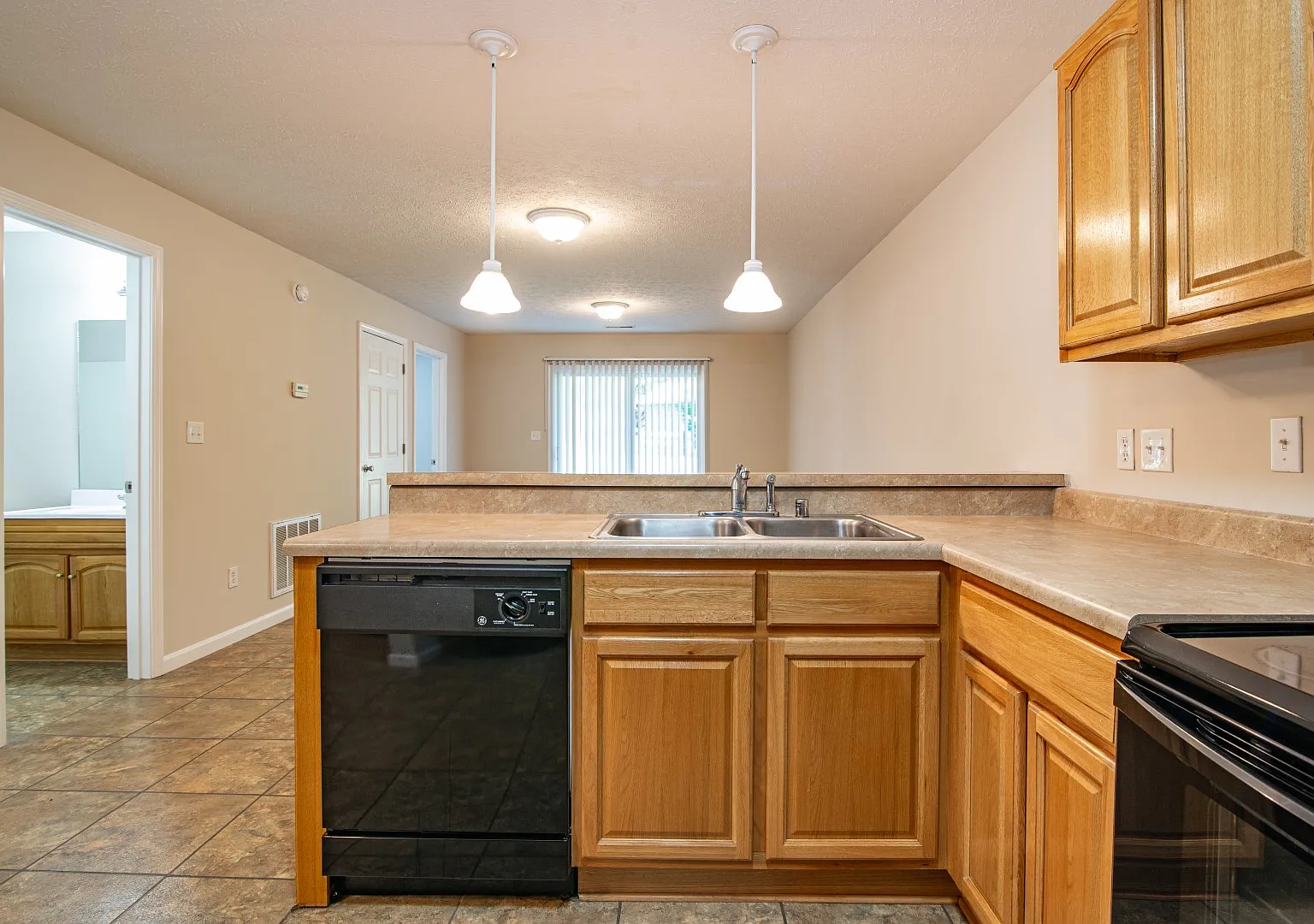 Rita May Ct, Elizabethtown — Photo 4