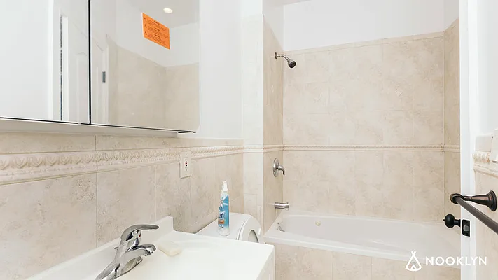 Rented by Nooklyn NYC LLC | media 3