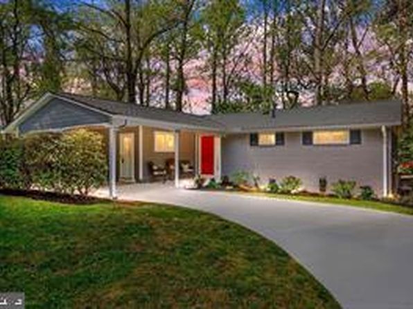 5202 Ellington Ct