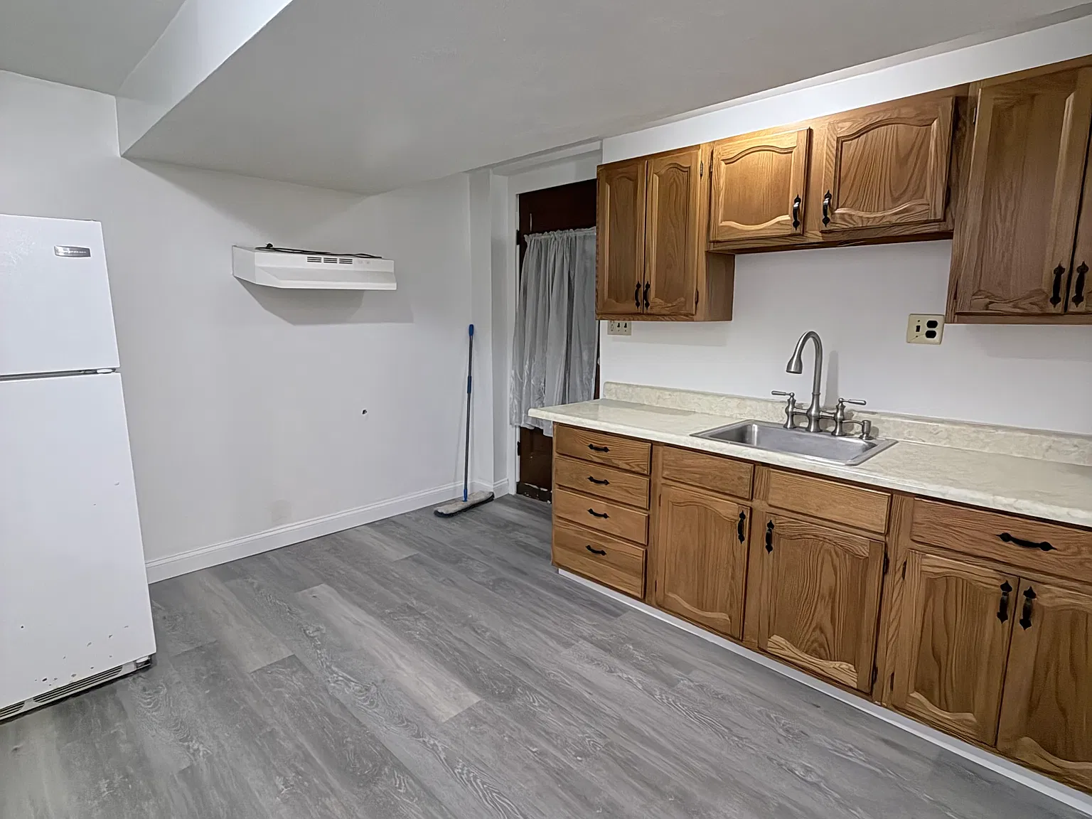 1 bed, $1,800 — Photo 2